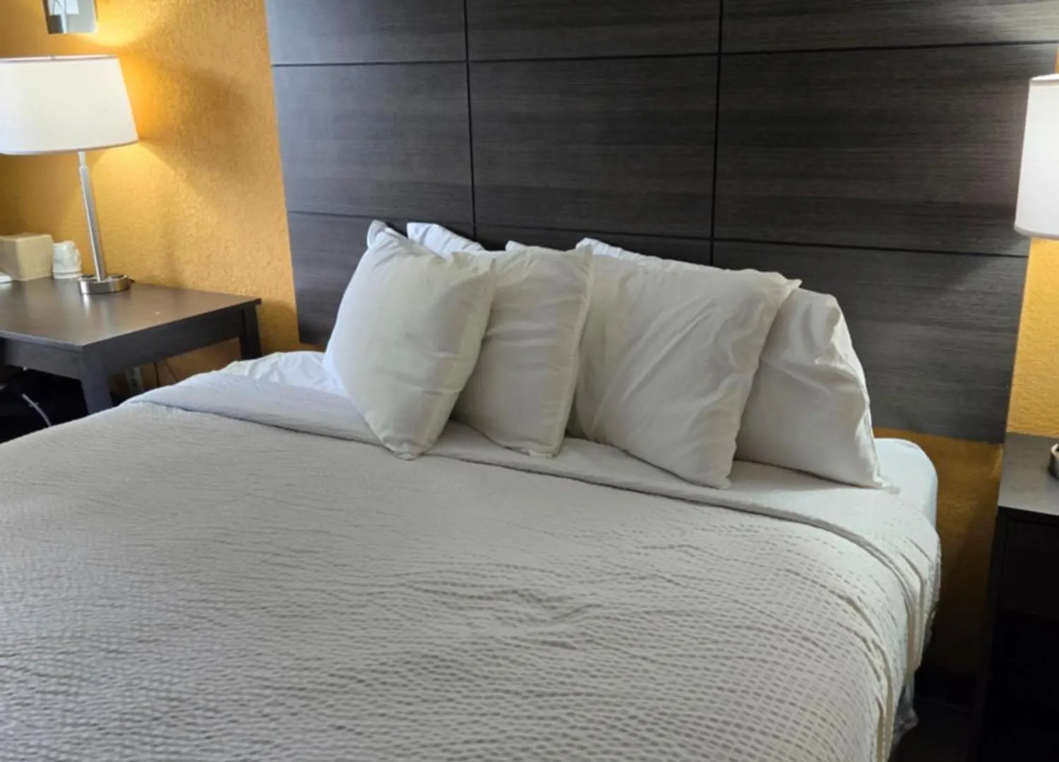 Motell Days Inn By Wyndham Charlotte Northlake