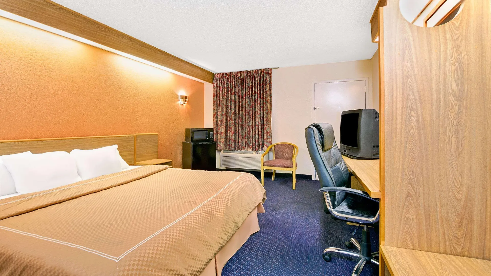 Motel Days Inn By Wyndham Charlotte Northlake